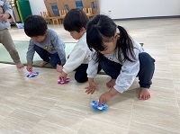 こま回し1
